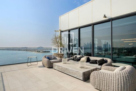 Apartment in The Crescent, Palm Jumeirah, Dubai 4 bedrooms, 1195.57 sq.m. № 136183