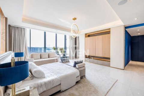 Apartment in The Crescent, Palm Jumeirah, Dubai 4 bedrooms, 1195.57 sq.m. № 136183 - photo 27