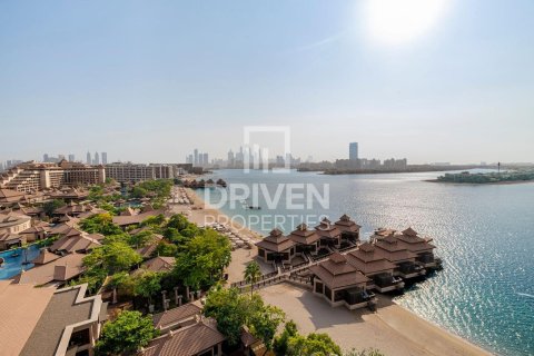 Apartment in The Crescent, Palm Jumeirah, Dubai 4 bedrooms, 1195.57 sq.m. № 136183 - photo 29