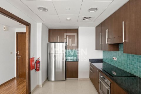 Apartment in DIFC, Dubai 3 bedrooms, 188.04 sq.m. № 136177 - photo 12