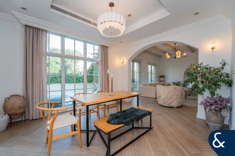 Купить виллу в Джумейра Гольф Эстейтс, Дубай: 4 спальни, 347м², № 91194 - фото 5