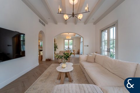 Купить виллу в Джумейра Гольф Эстейтс, Дубай: 4 спальни, 347м², № 91194 - фото 3