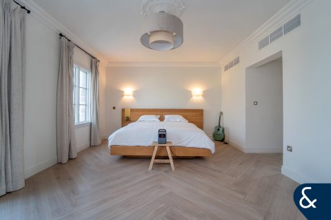 Купить виллу в Джумейра Гольф Эстейтс, Дубай: 4 спальни, 347м², № 91194 - фото 11