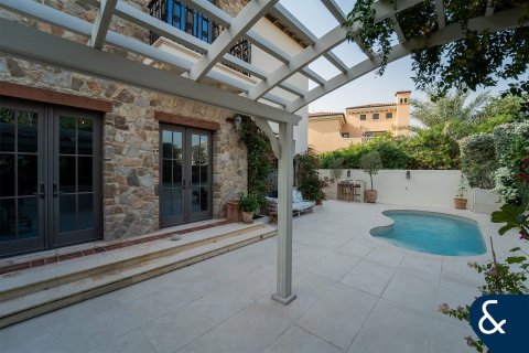 Купить виллу в Джумейра Гольф Эстейтс, Дубай: 4 спальни, 347м², № 91194 - фото 21