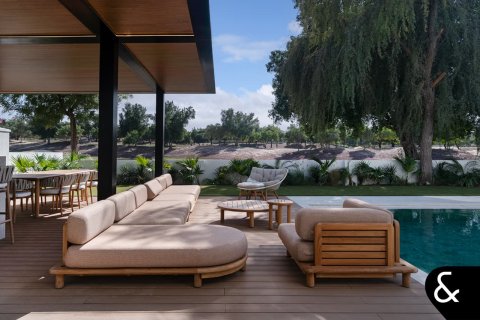 Villa in Jumeirah Golf Estates, Dubai 5 bedrooms, 1200 sq.m. № 91184 - photo 24