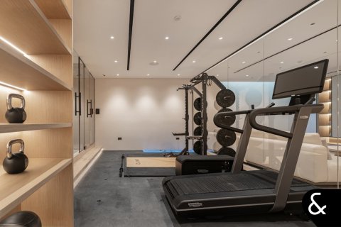 Villa in Jumeirah Golf Estates, Dubai 5 bedrooms, 1200 sq.m. № 91184 - photo 22