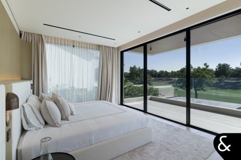 Villa in Jumeirah Golf Estates, Dubai 5 bedrooms, 1200 sq.m. № 91184 - photo 17