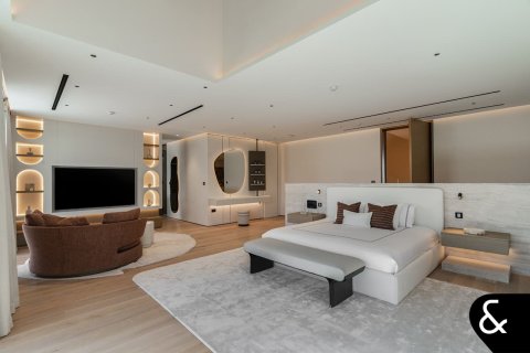 Villa in Jumeirah Golf Estates, Dubai 5 bedrooms, 1200 sq.m. № 91184 - photo 14