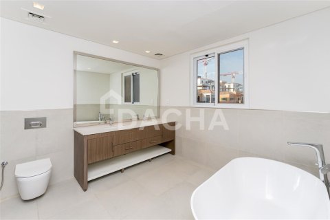 Adosado en Jumeirah, Dubai, 3 dormitorios, 344.4 m², № 6985 - foto 18