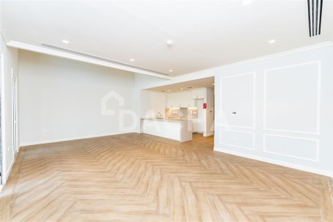 Adosado en Jumeirah, Dubai, 3 dormitorios, 344.4 m², № 6985 - foto 26