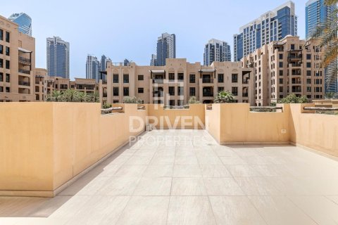 Apartamento en Old Town, Dubai, 2 dormitorios, 210 m², № 20224 - foto 11