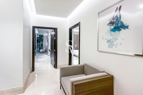 Penthouse in Downtown Dubai (Downtown Burj Dubai), Dubai 4 bedrooms, 379 sq.m. № 108004 - photo 9