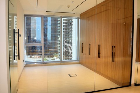 Office in The Citadel Tower, Business Bay, Dubai 102 sq.m. № 108003 - photo 2