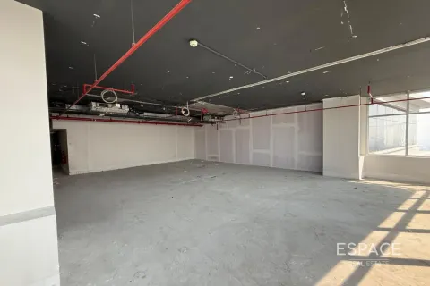 Office in Jumeirah Lake Towers, Dubai 117 sq.m. № 71320 - photo 6