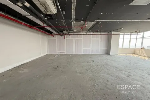 Office in Jumeirah Lake Towers, Dubai 117 sq.m. № 71320 - photo 2