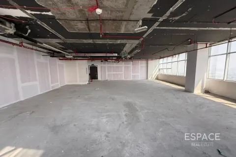 Office in Jumeirah Lake Towers, Dubai 157 sq.m. № 71321 - photo 6