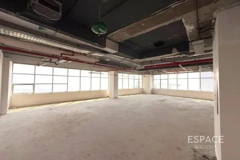 Office in Jumeirah Lake Towers, Dubai 157 sq.m. № 71321 - photo 1