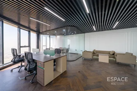Снять в аренду офис в The Citadel Tower, Бизнес-Бэй, Дубай: 82м², № 71306 - фото 5