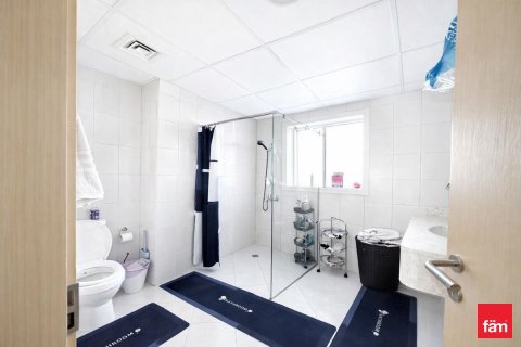 Appartement à Dubai Sports City, Dubai, 2 chambres, 127 m², № 110771 - photo 4