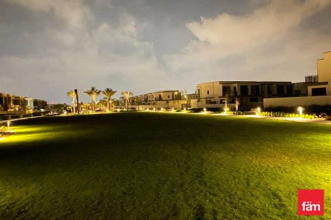 Villa in Dubai Hills Estate, Dubai 4 bedrooms, 302.6 sq.m. № 110782