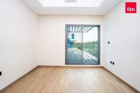 Villa à Dubai, 5 chambres, 219.6 m², № 47751 - photo 12