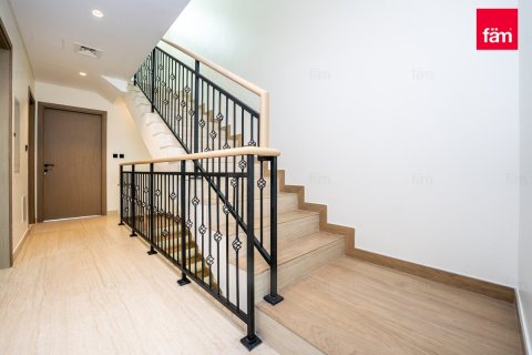 Villa à Dubai, 5 chambres, 219.6 m², № 47751 - photo 14