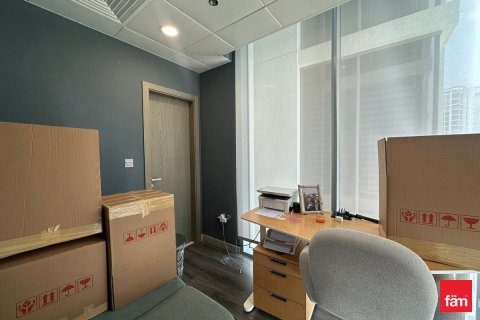 Apartment in Dubai 3 bedrooms, 165.3 sq.m. № 47833 - photo 8