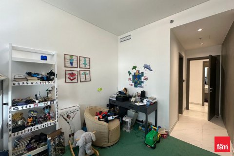 Apartment in Dubai 3 bedrooms, 165.3 sq.m. № 47833 - photo 15
