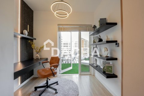Adosado en Dubai Investment Park, Dubai, 4 dormitorios, 80 m², № 104906 - foto 3