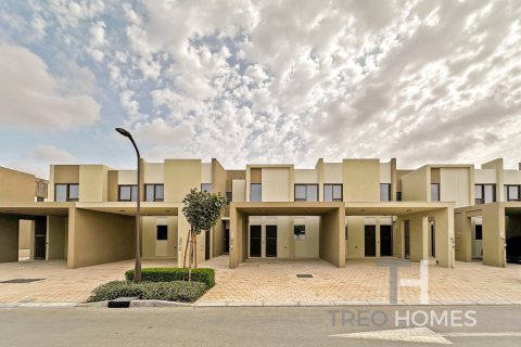 Maison de ville à Dubai, 3 chambres, 184 m², № 13599 - photo 1