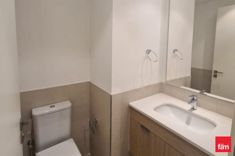 Купить квартиру в Дубае: 2 спальни, 121.5м², № 99485 - фото 8