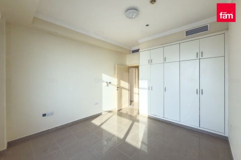 Apartment in Dubai Marina, Dubai 3 bedrooms, 202 sq.m. № 41309 - photo 16