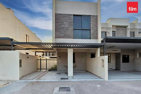 Maison de ville à Dubai, 3 chambres, 174.8 m², № 48983 - photo 1