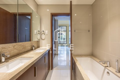 Apartment in Park Heights, Dubai Hills Estate, Dubai 3 bedrooms, 231 sq.m. № 142382 - photo 16
