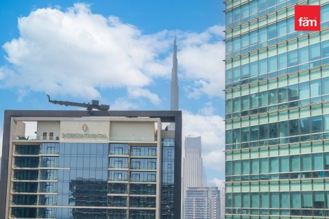 Apartment in Business Bay, Dubai 2 bedrooms, 325.1 sq.m. № 5778 - photo 25