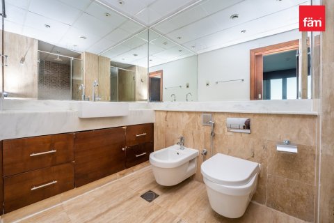 Apartment in Business Bay, Dubai 2 bedrooms, 325.1 sq.m. № 5778 - photo 16