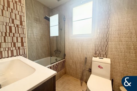 Снять в аренду таунхаус в The Springs, Дубай: 2 спальни, 167м², № 91449 - фото 27