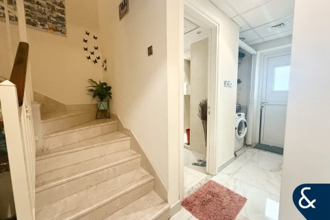 Снять в аренду таунхаус в The Springs, Дубай: 2 спальни, 167м², № 91449 - фото 15