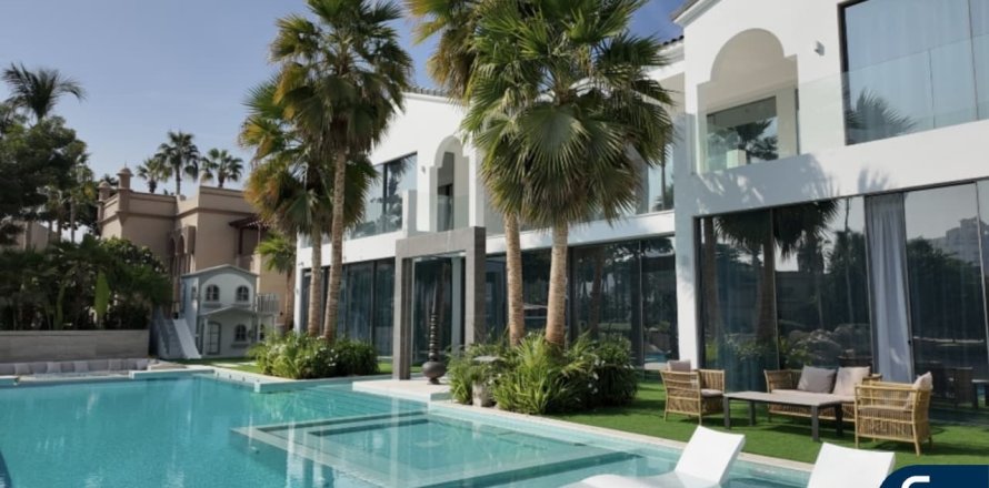 Вилла в Signature Villas, Пальма Джумейра, Дубай, 6 спален, 1245м², № 91465