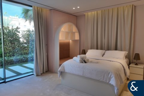 Снять в аренду виллу в Signature Villas, Пальма Джумейра, Дубай: 6 спален, 1245м², № 91465 - фото 14