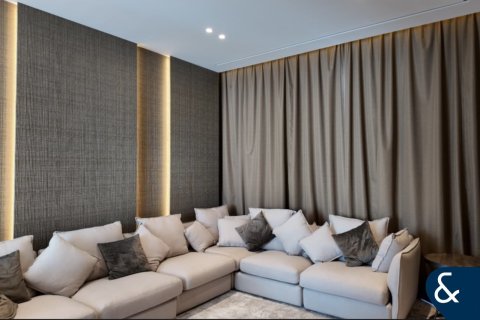 Снять в аренду виллу в Signature Villas, Пальма Джумейра, Дубай: 6 спален, 1245м², № 91465 - фото 18