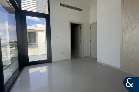 Снять в аренду таунхаус в DAMAC Hills (Akoya by DAMAC), Дубай: 3 спальни, 250м², № 91466 - фото 12