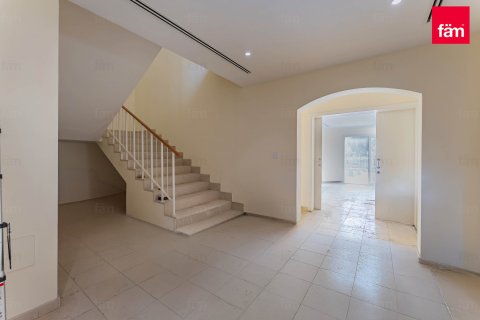 Villa en Dubai, 5 dormitorios, 710.6 m², № 47798 - foto 8