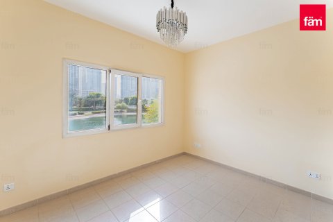 Villa en Dubai, 5 dormitorios, 710.6 m², № 47798 - foto 12