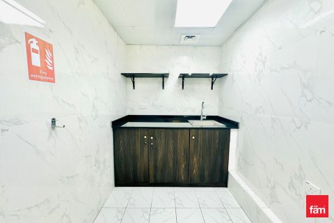 Bureau à Deira, Dubai, 139.9 m², № 43093 - photo 14