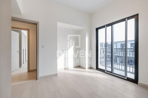 Adosado en Al Furjan, Dubai, 3 dormitorios, 245 m², № 19877 - foto 5