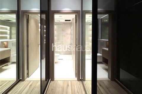 Adosado en Jumeirah Village Circle, Dubai, 4 dormitorios, 282 m², № 43616 - foto 11