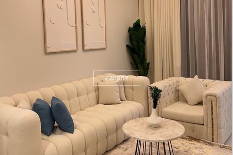 Apartamento en Business Bay, Dubai, 2 dormitorios, 75.2 m², № 12392 - foto 1