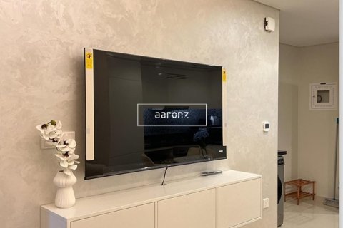 Apartamento en Business Bay, Dubai, 2 dormitorios, 75.2 m², № 12392 - foto 2