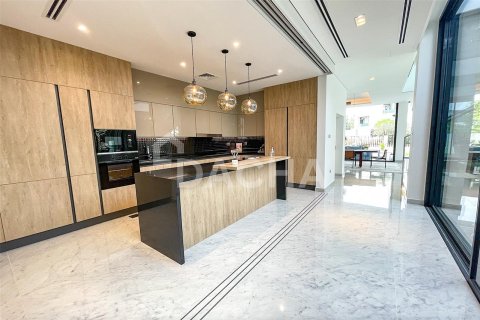 فيلا في البراري, دبي 5 غرف نوم , 590.6 م² رقم 6743 - صورة 2